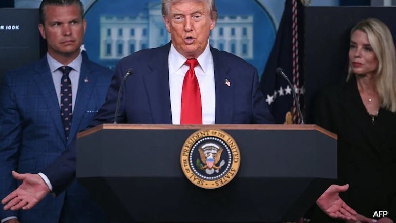 “Going To Russia”: Trump Roasted By Internet For Viral Alaska Gaffe