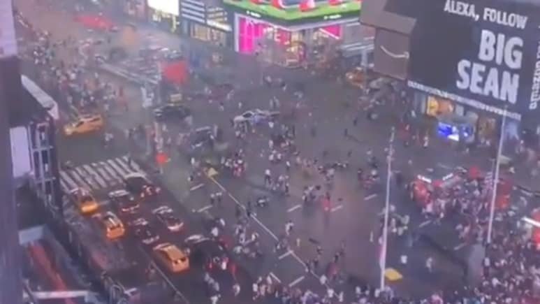3 Injured In Shooting At New York’s Times Square, Suspect Taken Into Custody
